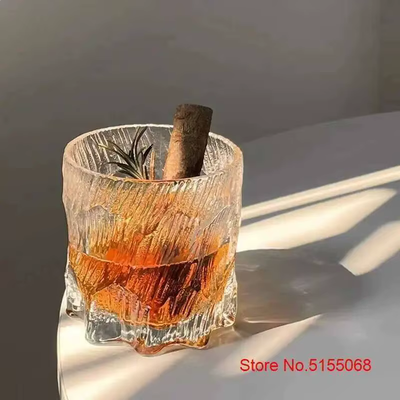 Glacier verre à whisky à l'ancienne Surface de glace mate