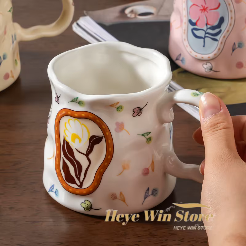 Tasse en céramique faite à la main en forme de fleur de rêve
