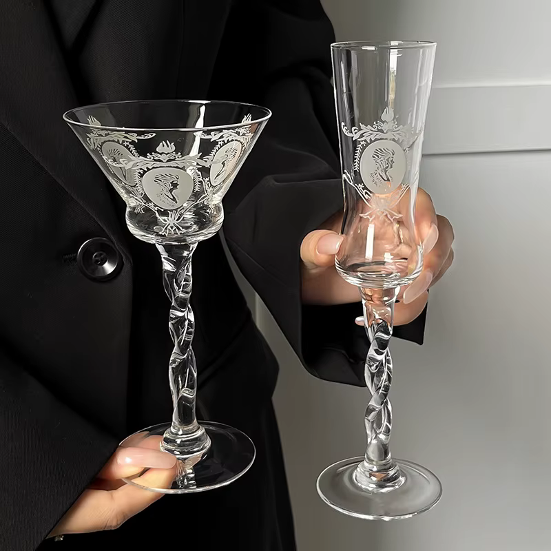 Verre à Cocktail à tige torsadée créative, gobelet en cristal de Style féerique pour boissons froides, présentation de fête, verre à vin inspiré de INS