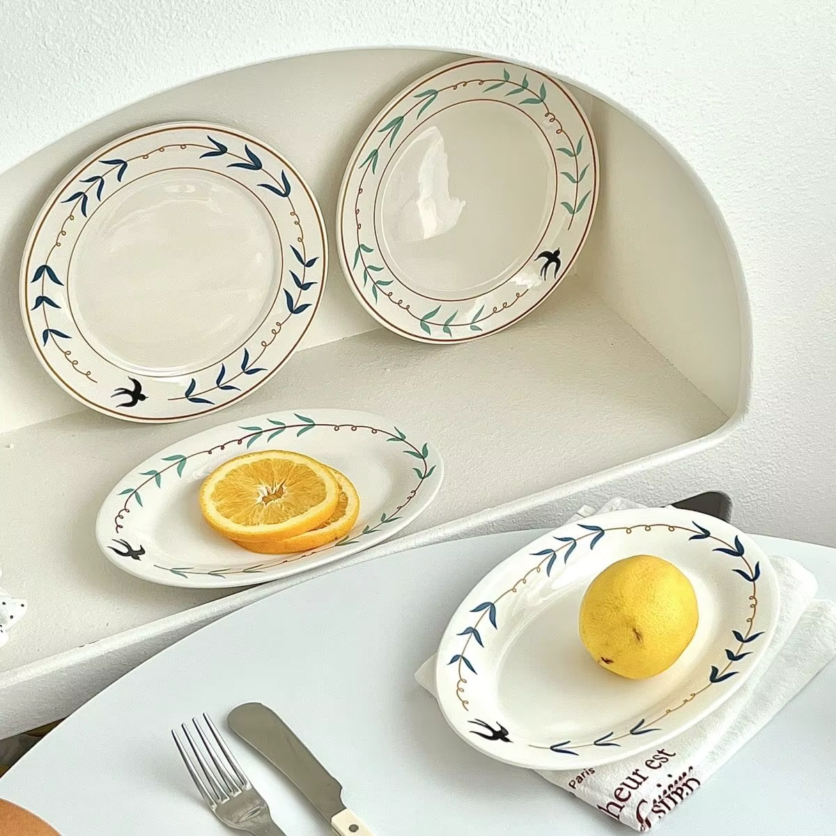 Assiette en céramique rétro japonaise