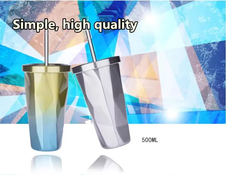 Tasses à eau automatiques isolées