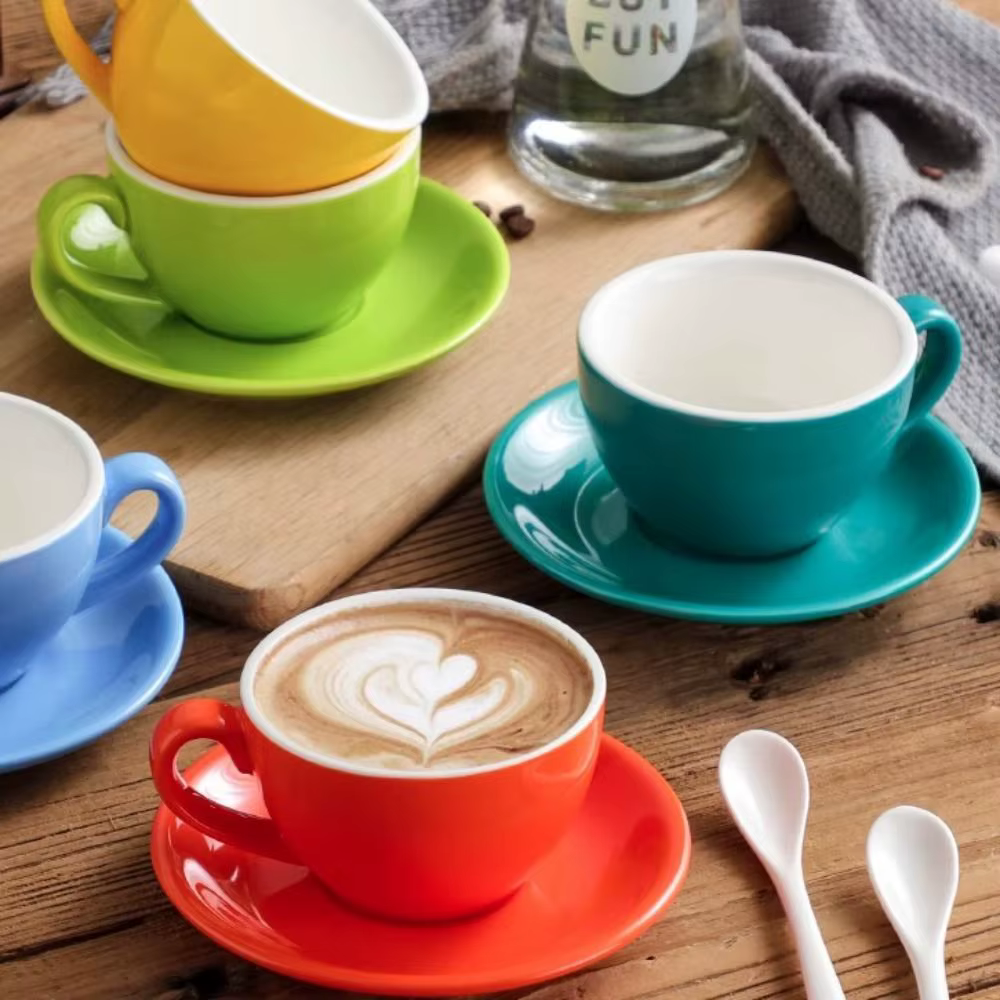 Tasse à café minimaliste en céramique de 220ml