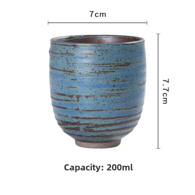 Tasse à thé japonaise en poterie grossière