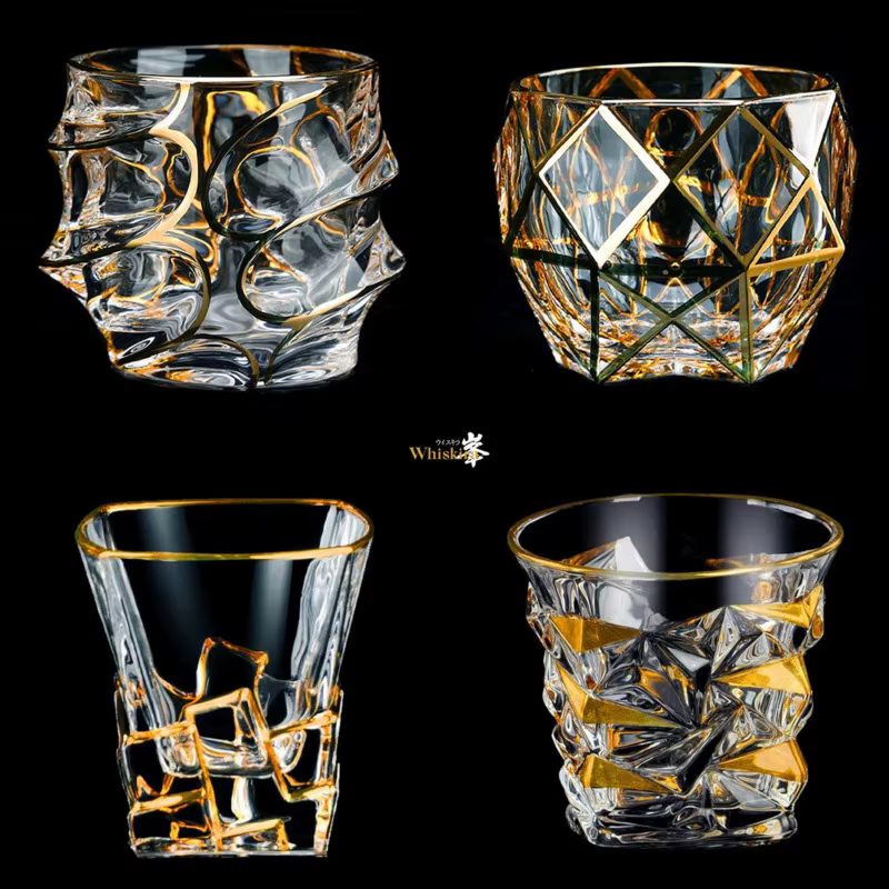 Ensemble de gobelets en verre à whisky