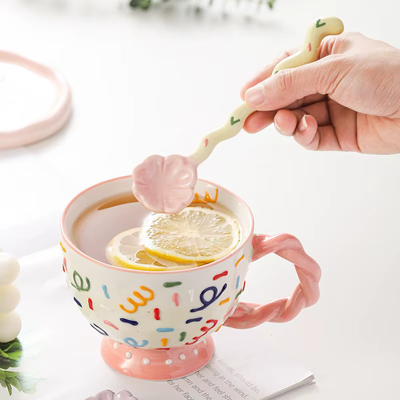 Cuillère à soupe en céramique Kawaii