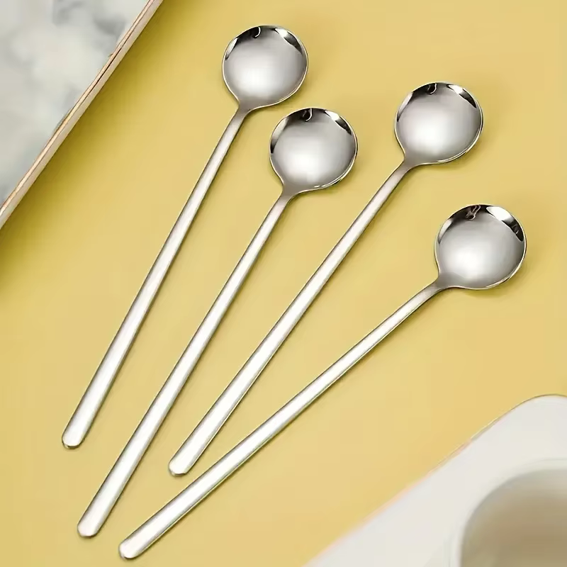 Lot de 4 cuillères à café