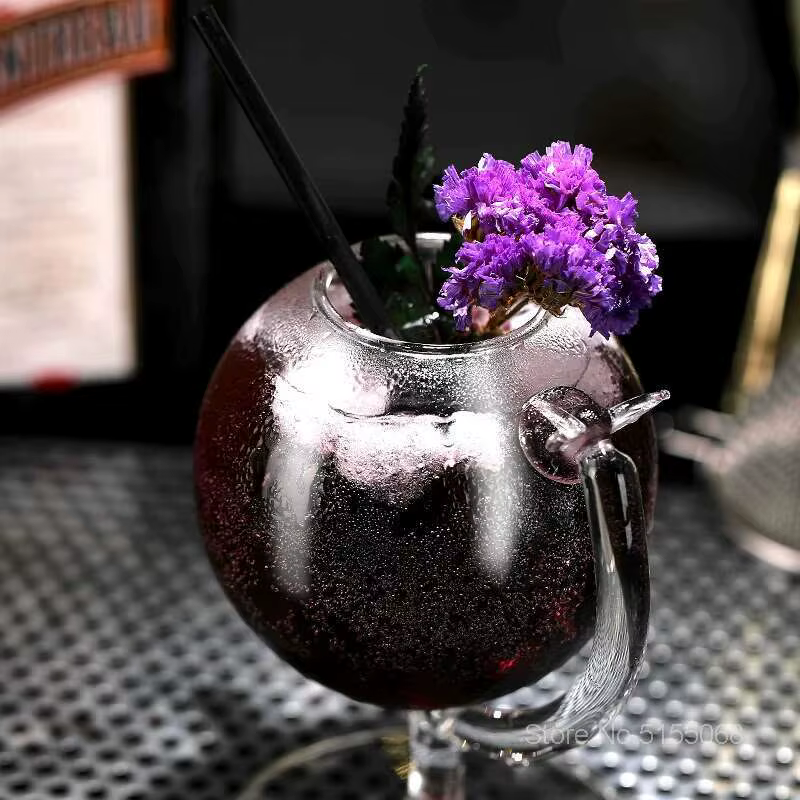 Tasse à Cocktail en forme de Globe