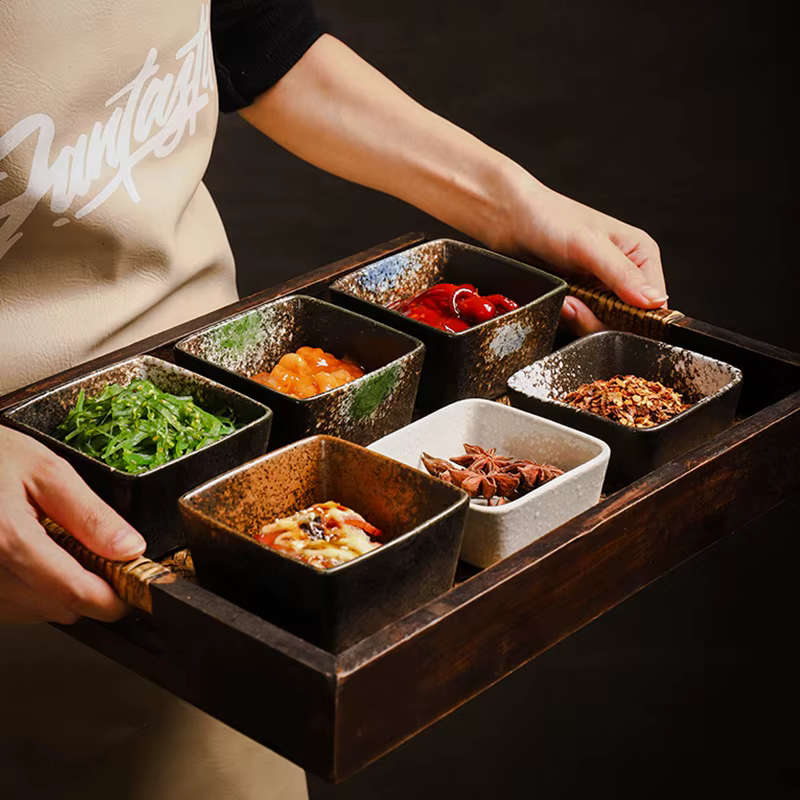 Plat de goût en céramique carré profond