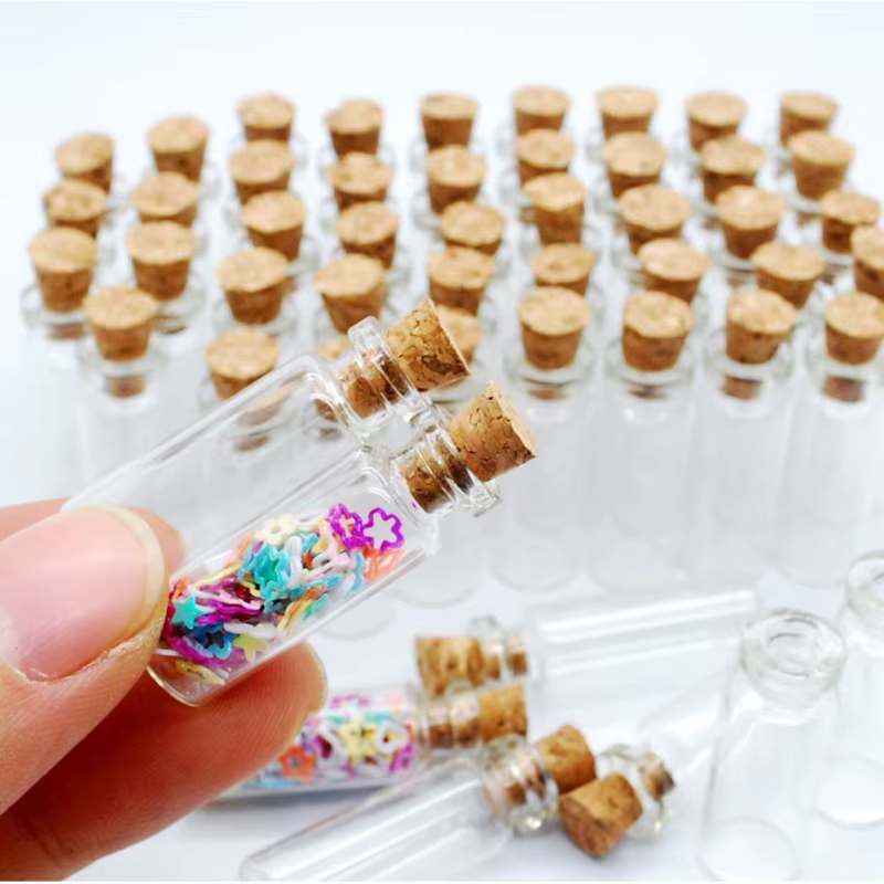 Mini bouteille en verre avec bouchon en liège