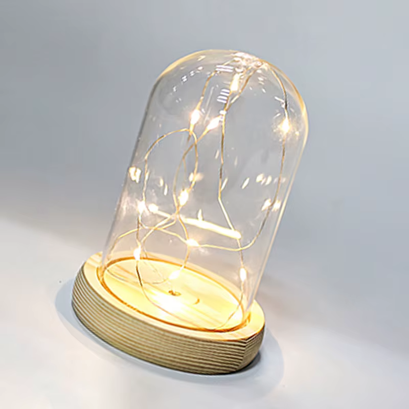 Dôme en verre Base en bois avec lumière LED