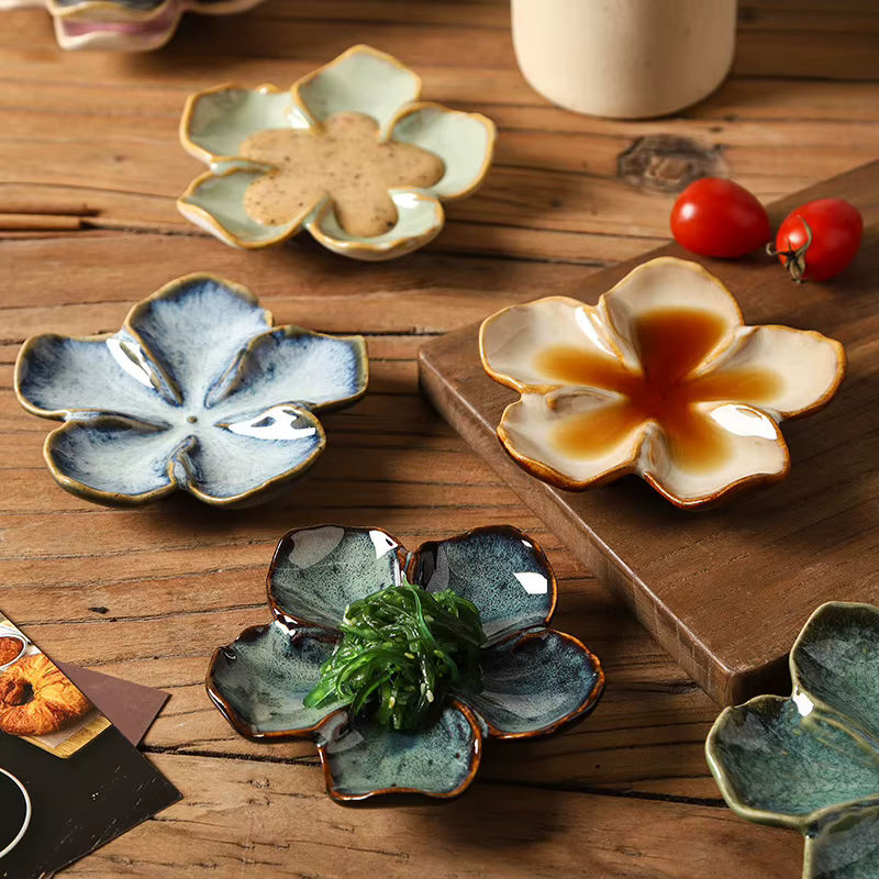 Plat artisanal en céramique Vintage