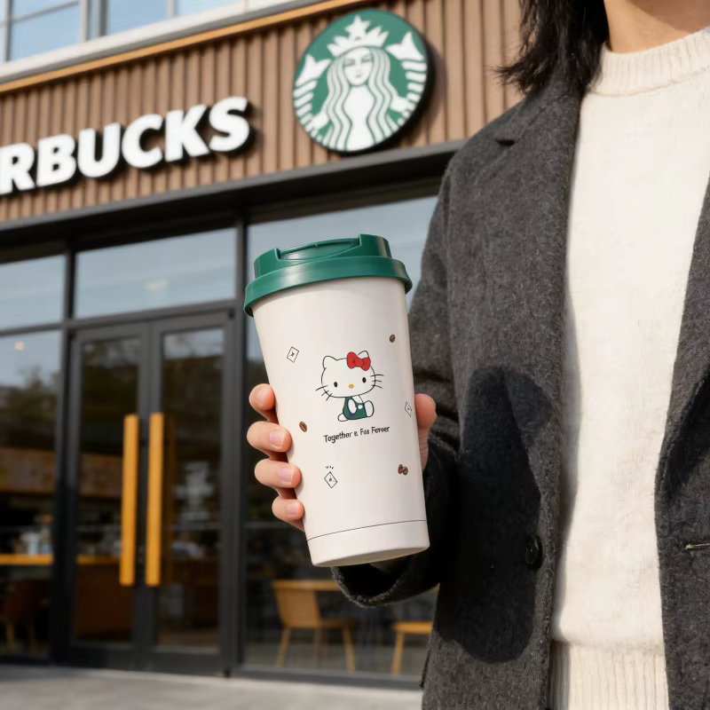 Tasse Starbucks Hello Kitty Emma édition limitée