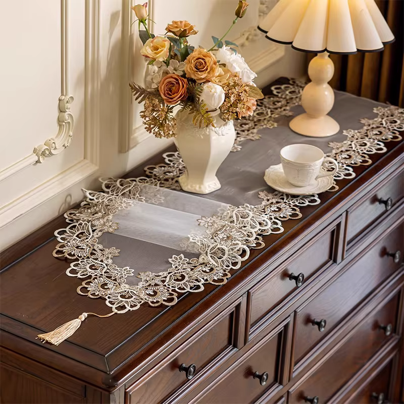 Chemin de Table de luxe en dentelle florale