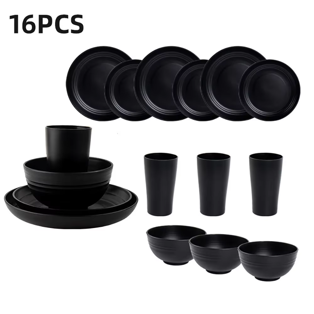 Ensemble de couverts en plastique noir