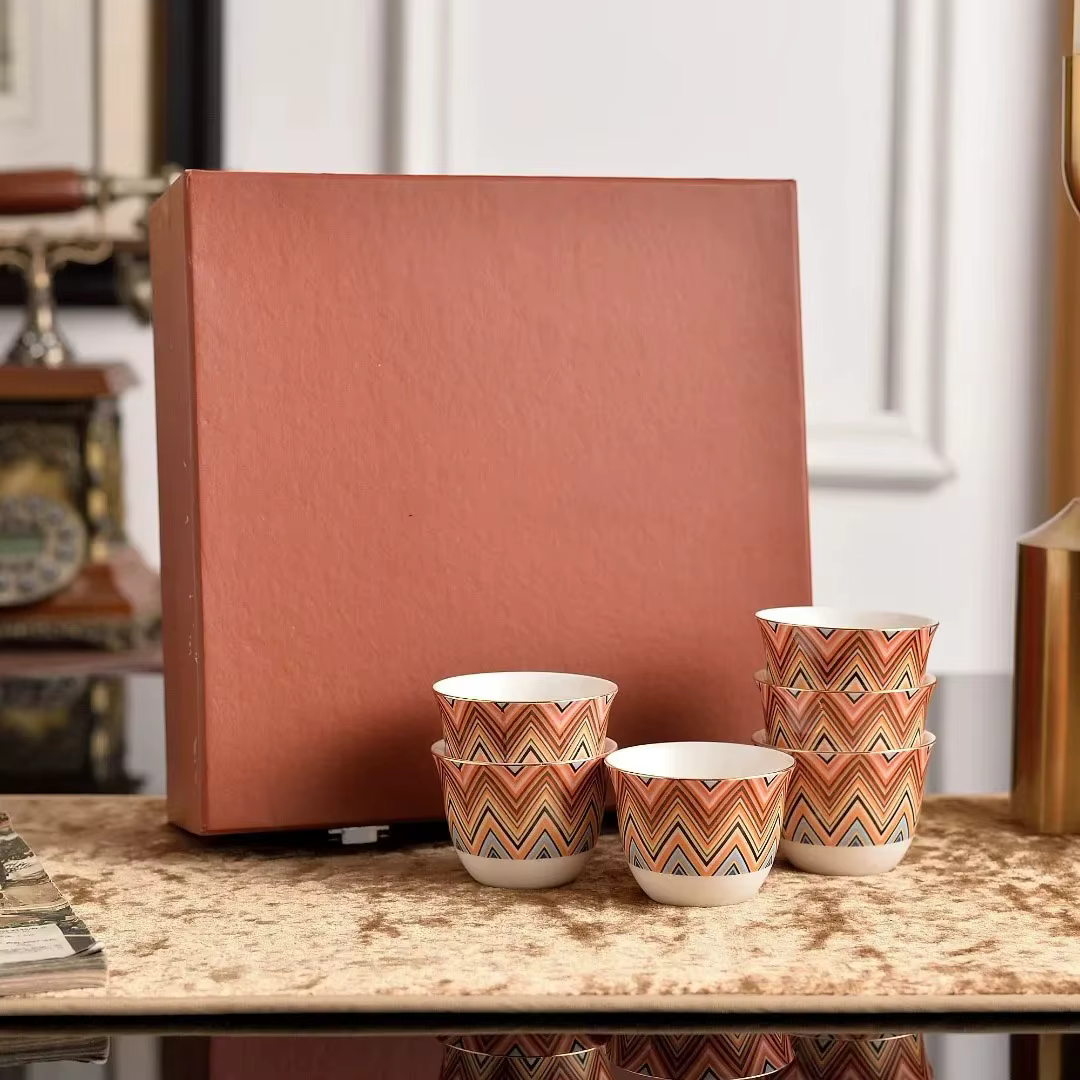 Ensemble de tasses à café expresso turc du moyen-orient