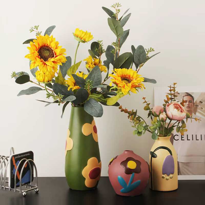 Vase en céramique de bureau