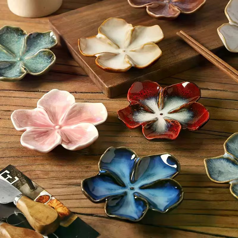 Plat artisanal en céramique Vintage