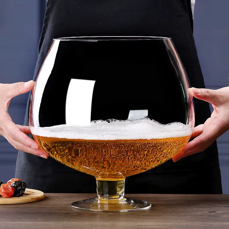 Verre à bière surdimensionné géant Overlord