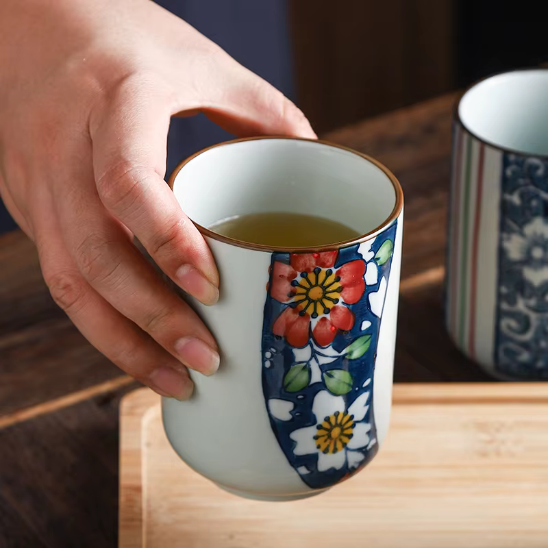 Tasse à café droite peinte à la main en céramique japonaise