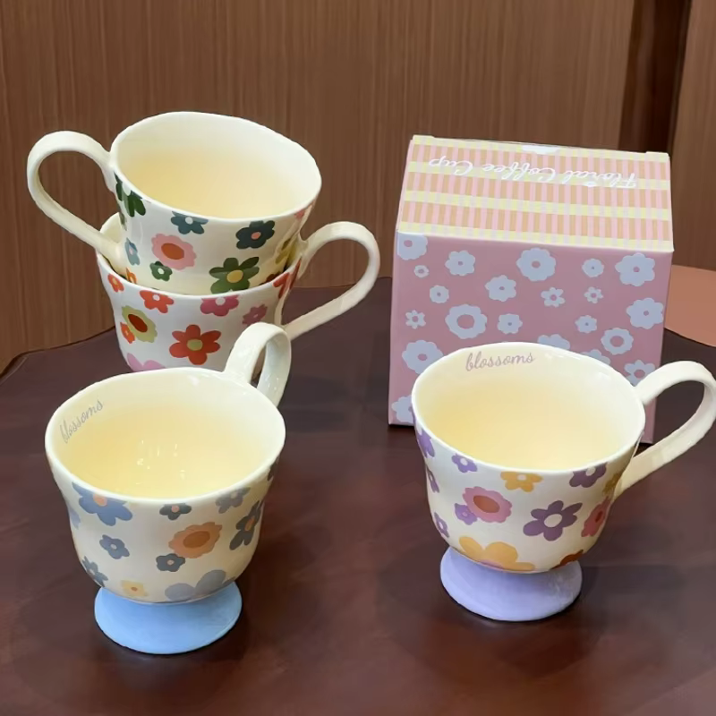 Tasses à eau en céramique à motif floral mignonnes