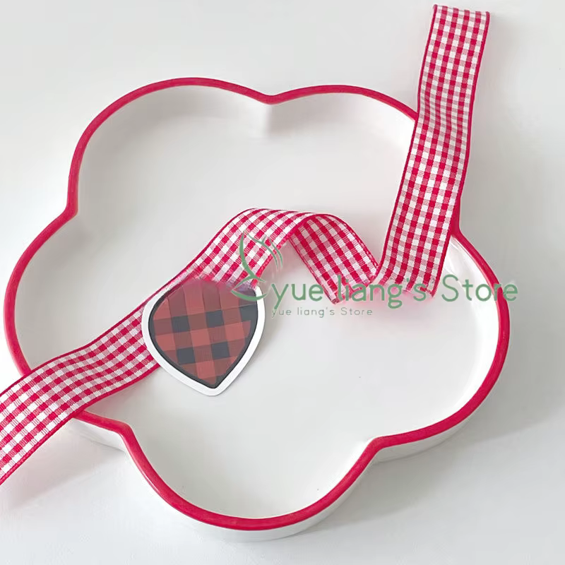 Rainbow Line Plum Blossom Small Plate