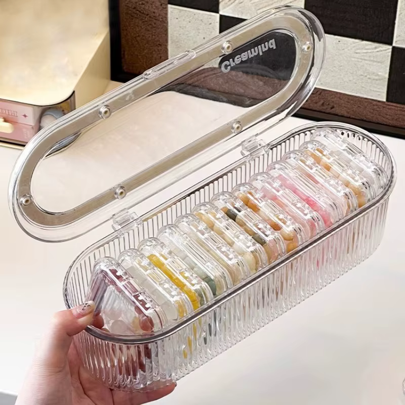 Boîte de rangement pour couverts avec couvercle