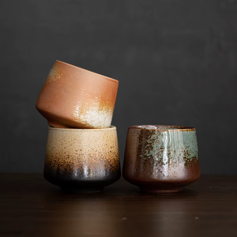Tasse en céramique rétro