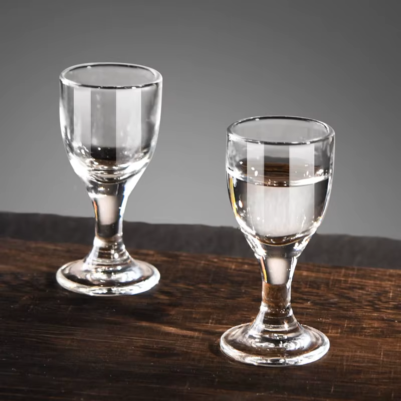 Ensemble de tasses à vin transparentes de 10ml