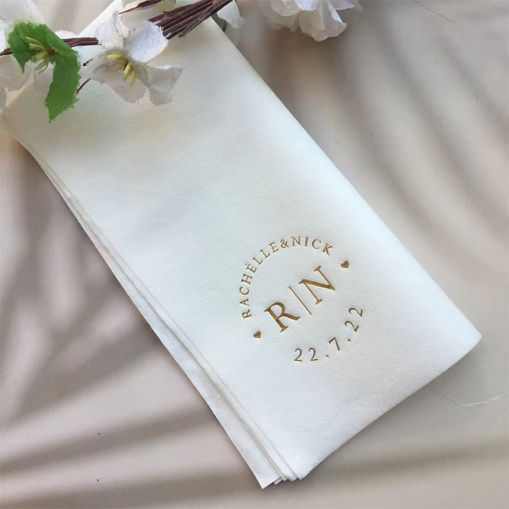 Serviettes personnalisées pour dîner de fiançailles et de mariage