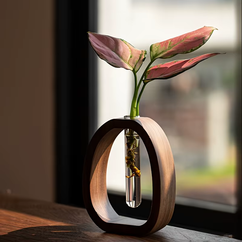 Ustensile à fleurs en bois massif