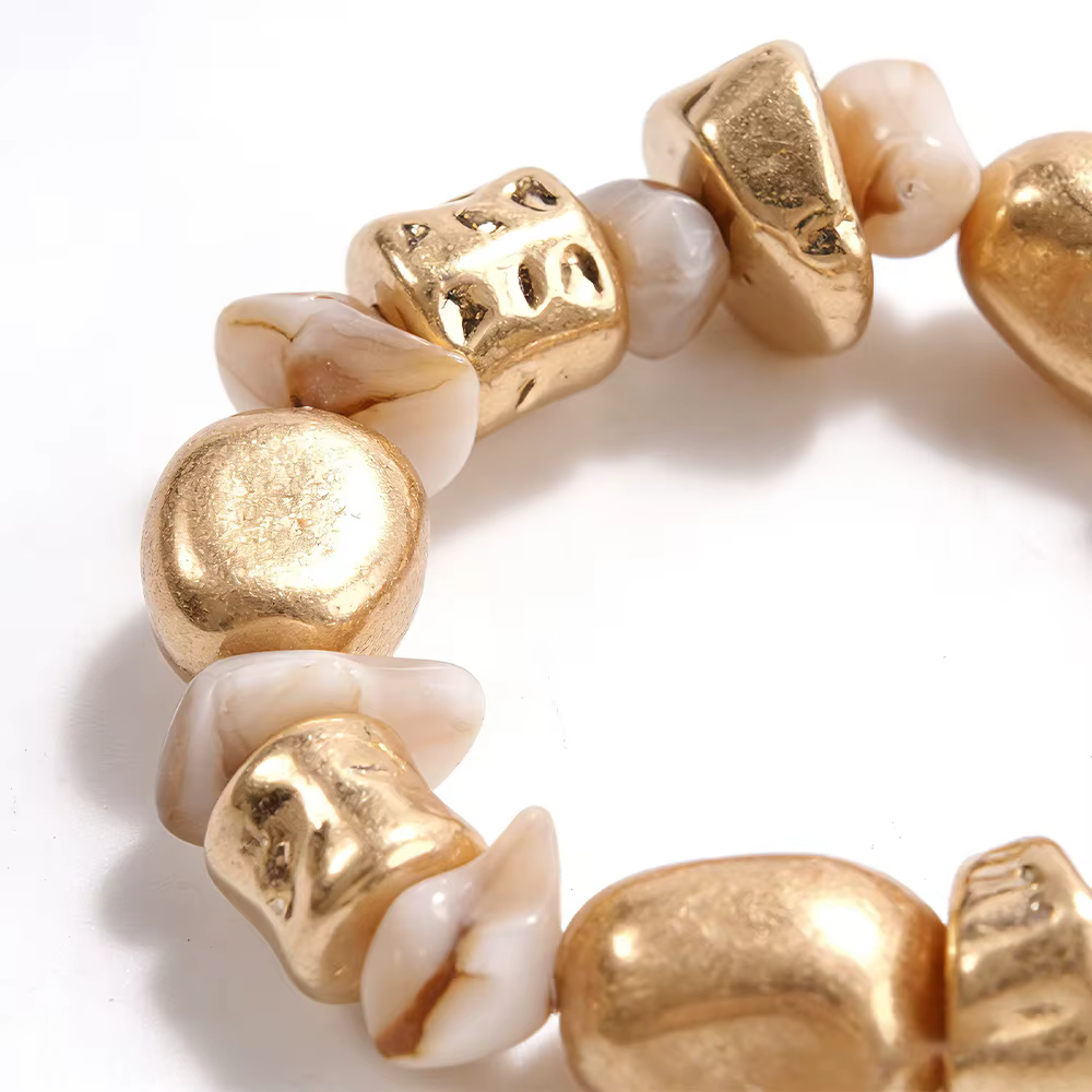 Ensemble de 3 Bracelets Empilables Dorés Iridescent – Bijoux Bohèmes de Luxe pour un Brunch, une Rendez-vous Galant ou un Complément d'Tenue Élégante